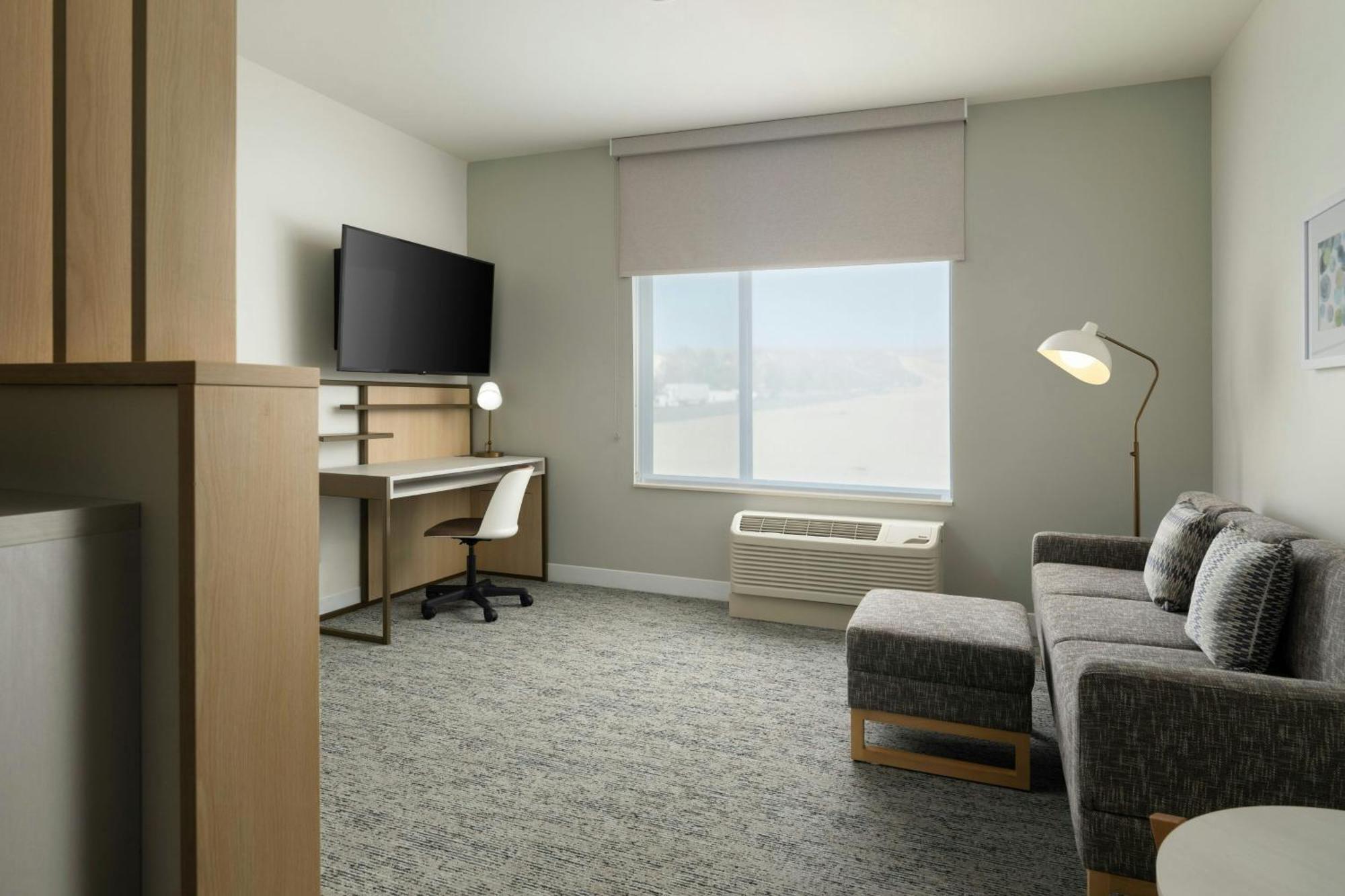 Towneplace Suites By Marriott Marriott ברסטו מראה חיצוני תמונה